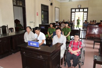Xét xử 05 bị cáo trong vụ án Mua bán trái phép hoá đơn, Lừa đảo chiếm đoạt tài sản