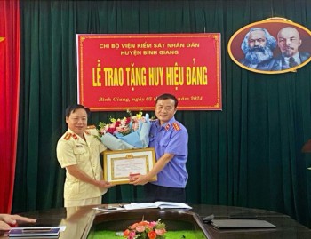 Hơn ba mươi năm giữ trọn lời thề với Đảng, với ngành - Người Kiểm sát viên mẫu mực ở vùng quê Bình Giang
