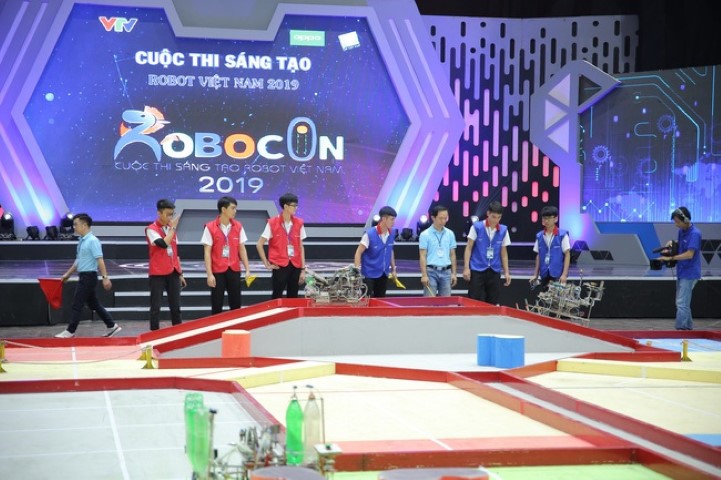 Robot có World Cup riêng Cuộc thi đỉnh cao của công nghệ và trí tuệ nhân tạo