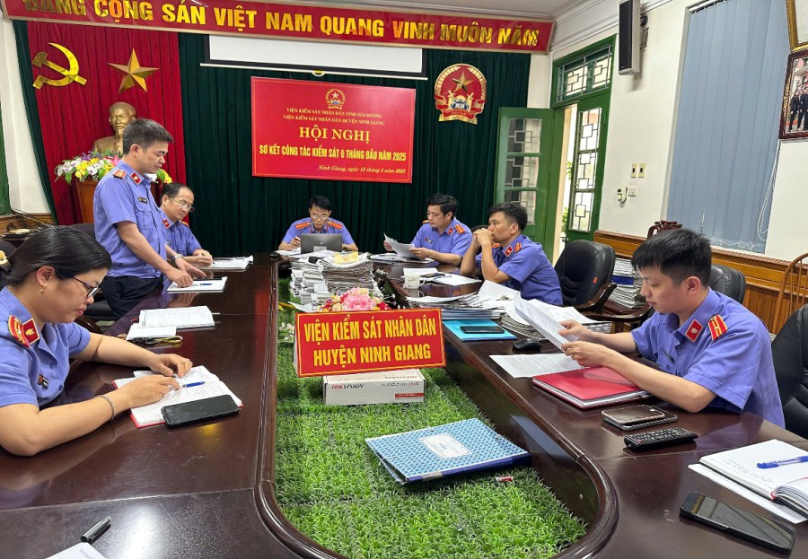 Viện kiểm sát nhân dân huyện Ninh Giang tổ chức Hội nghị sơ kết công tác kiểm sát 06 tháng đầu năm 2025