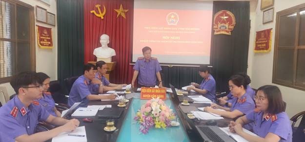 VKSND huyện Cẩm Giàng tổ chức hội nghị  Sơ kết công tác 6 tháng đầu năm 2025